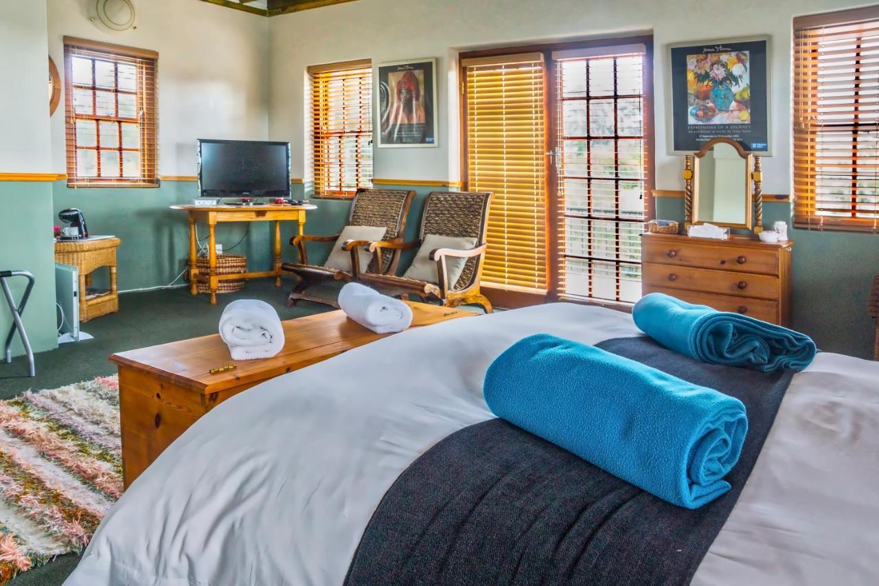 Peace Valley Guesthouse Napier ภายนอก รูปภาพ