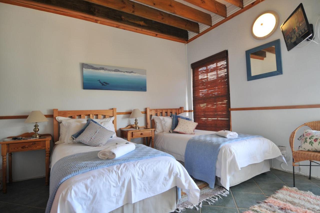 Peace Valley Guesthouse Napier ภายนอก รูปภาพ